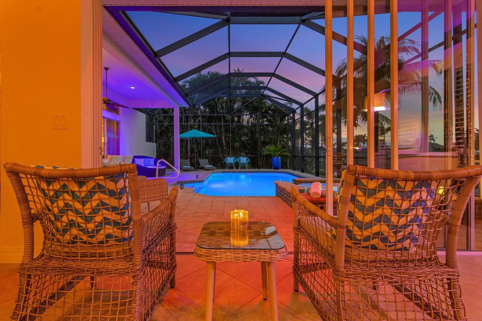 Villa Azurro, ケープコーラル エクステリア 写真