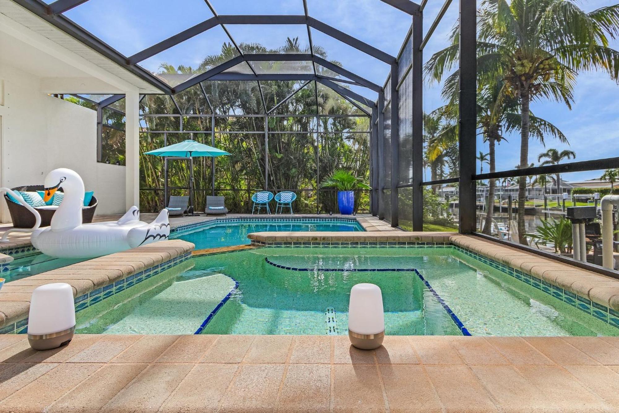 Villa Azurro, ケープコーラル エクステリア 写真